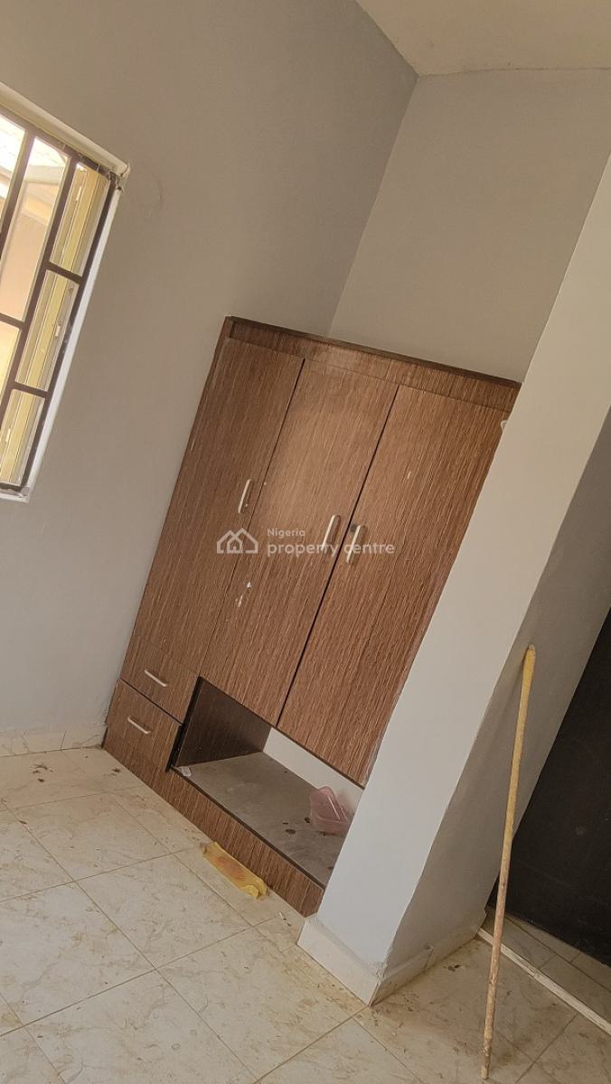 Nice Two(2) Bedroom in a Good Location of Lugbe Fha, Airport Road Abuj, Lugbe Fha 1, Lugbe District Airport Road Abuja, Lugbe District, Abuja, Flat / Apartment for Rent