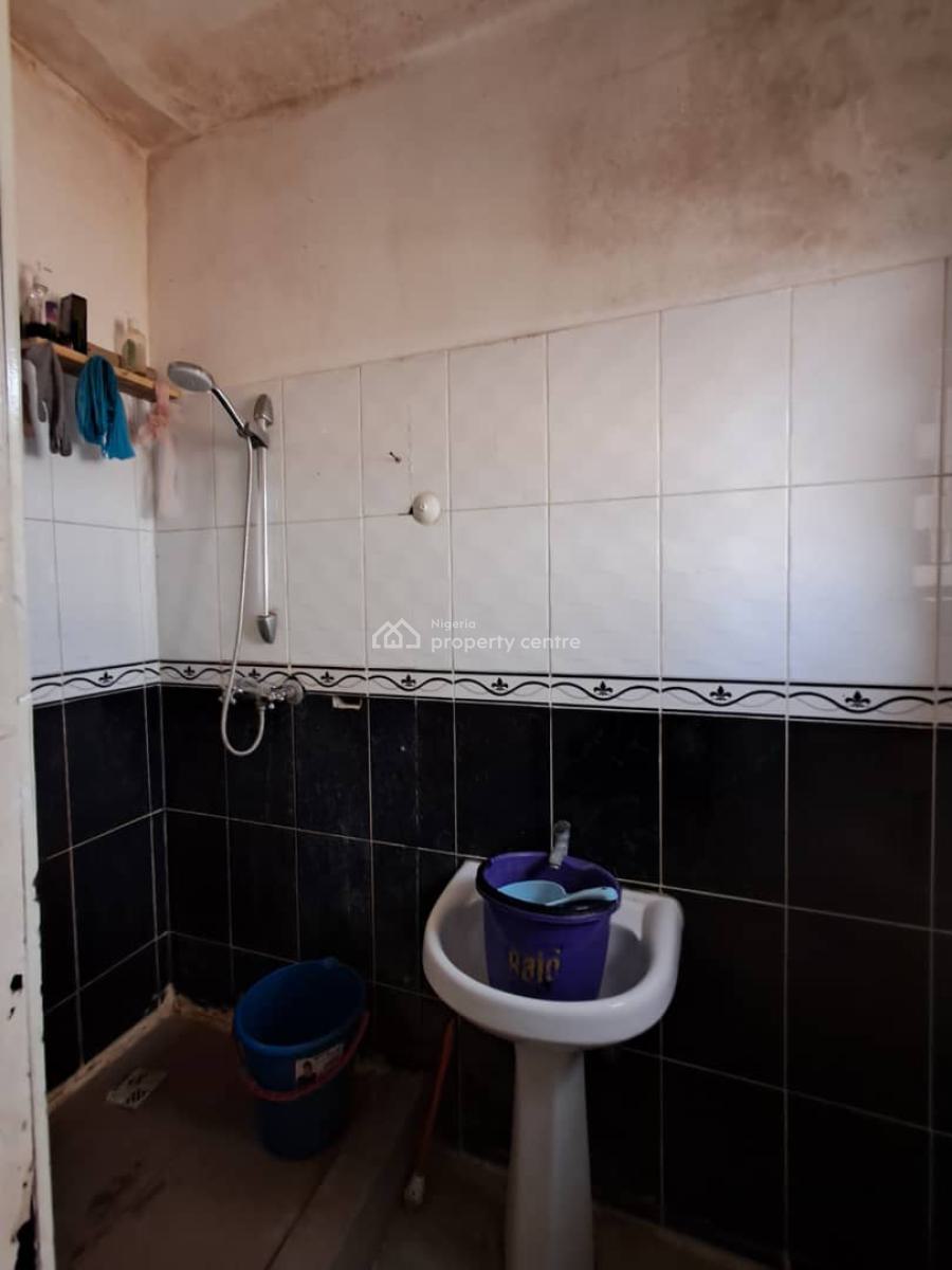 2-bedroom Flat Upstairs, New Road Alpha Beach (before Coastal Road) Chevron Lekki, Lekki, Lagos, Flat / Apartment for Rent