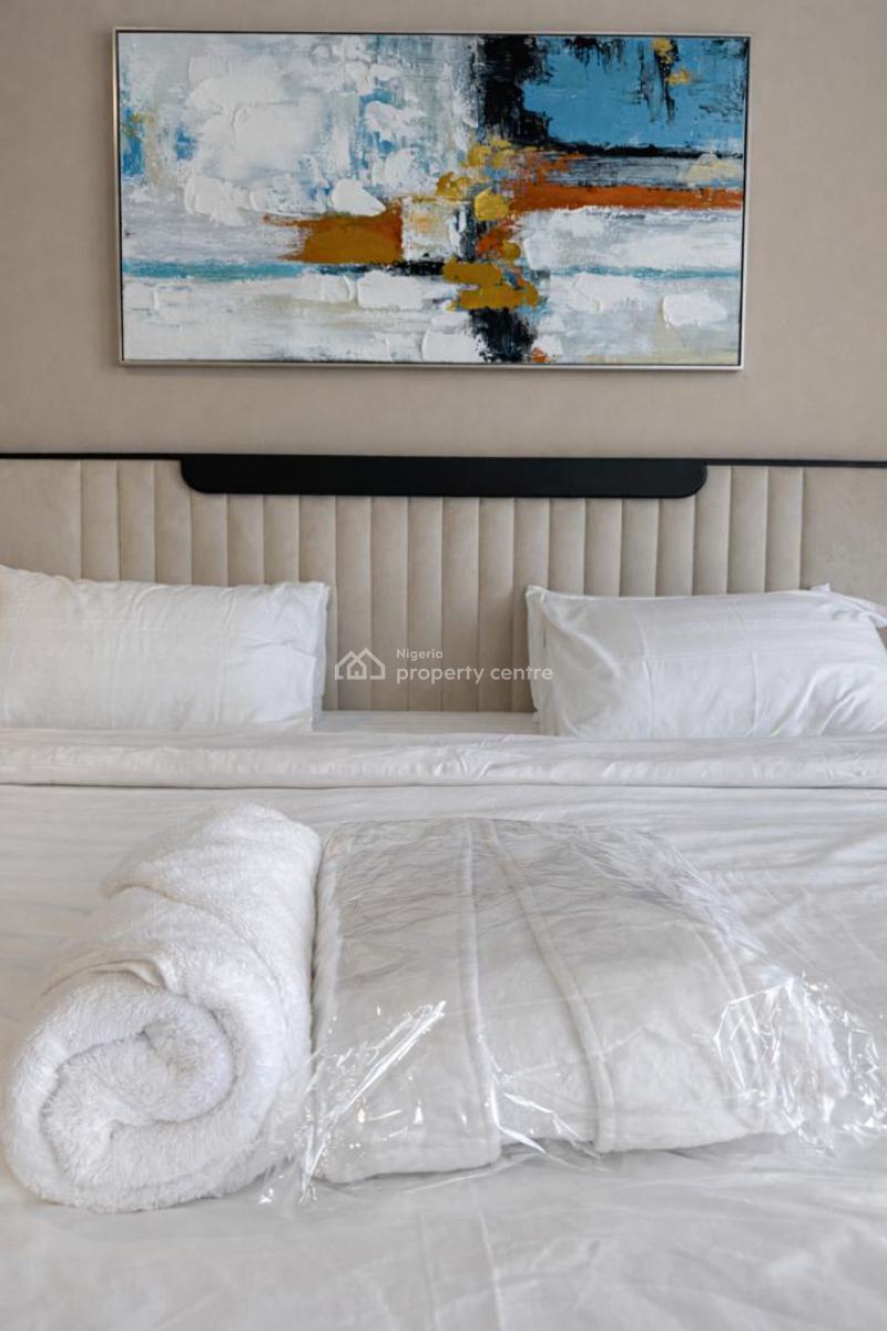 Luxury 4-bedroom Maisonette with Fully-equipped Gym, Pleasant Stay, Ensuite Rooms, Lekki Phase 1, Lekki, Lagos, Flat / Apartment Short Let