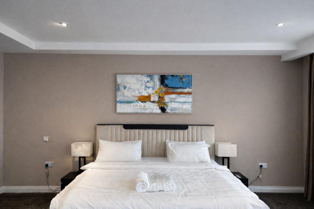 Luxury 4-bedroom Maisonette with Fully-equipped Gym, Pleasant Stay, Ensuite Rooms, Lekki Phase 1, Lekki, Lagos, Flat / Apartment Short Let
