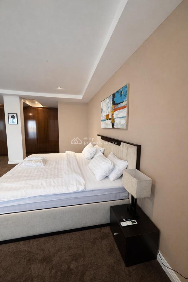 Luxury 4-bedroom Maisonette with Fully-equipped Gym, Pleasant Stay, Ensuite Rooms, Lekki Phase 1, Lekki, Lagos, Flat / Apartment Short Let
