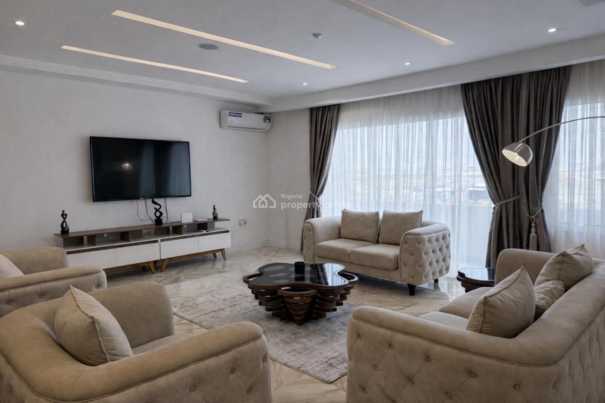 Luxury 4-bedroom Maisonette with Fully-equipped Gym, Pleasant Stay, Ensuite Rooms, Lekki Phase 1, Lekki, Lagos, Flat / Apartment Short Let