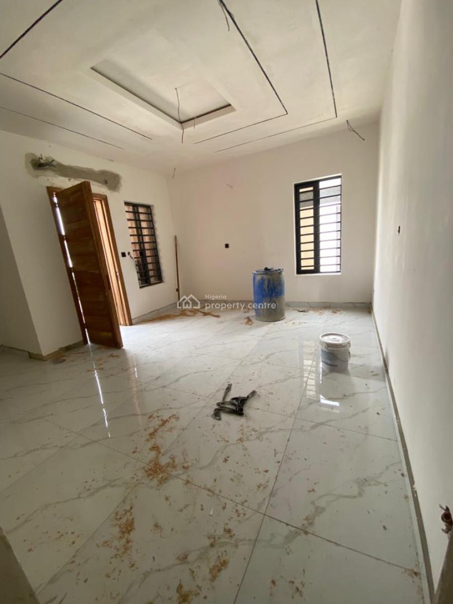 Exquisite 2 Bedroom Apartment, Lekki Phase 1, Lekki, Lagos, Flat / Apartment for Sale