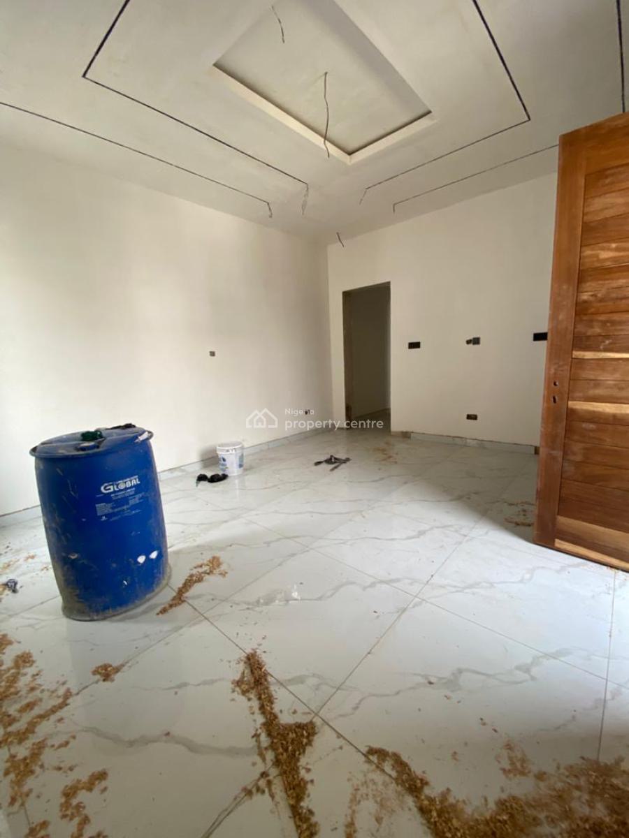 Exquisite 2 Bedroom Apartment, Lekki Phase 1, Lekki, Lagos, Flat / Apartment for Sale