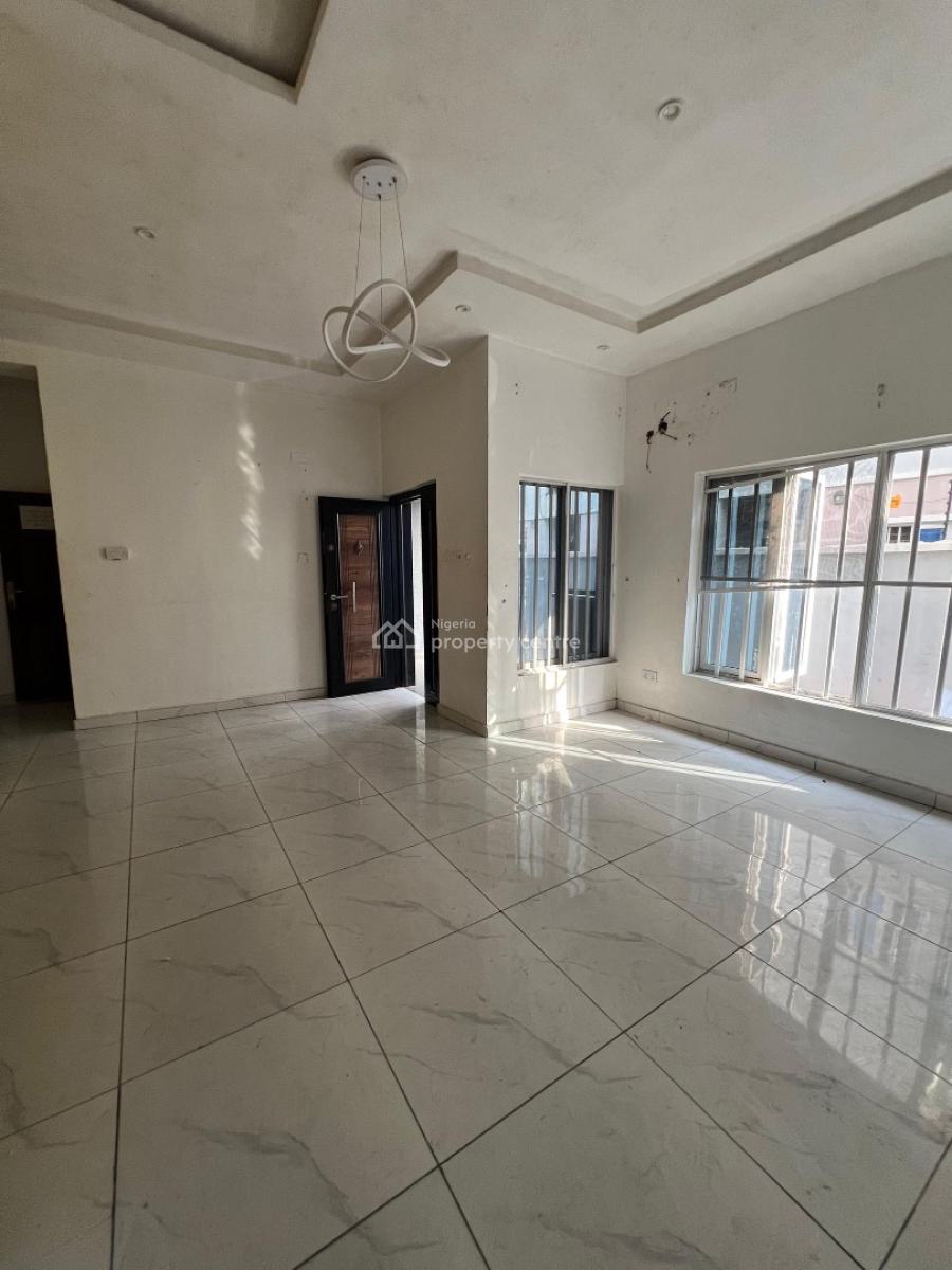 Lovely 3 Bedroom Apartment on a Ground Floor in a Secure Estate, Ikate, Lekki, Lagos, Flat / Apartment for Rent