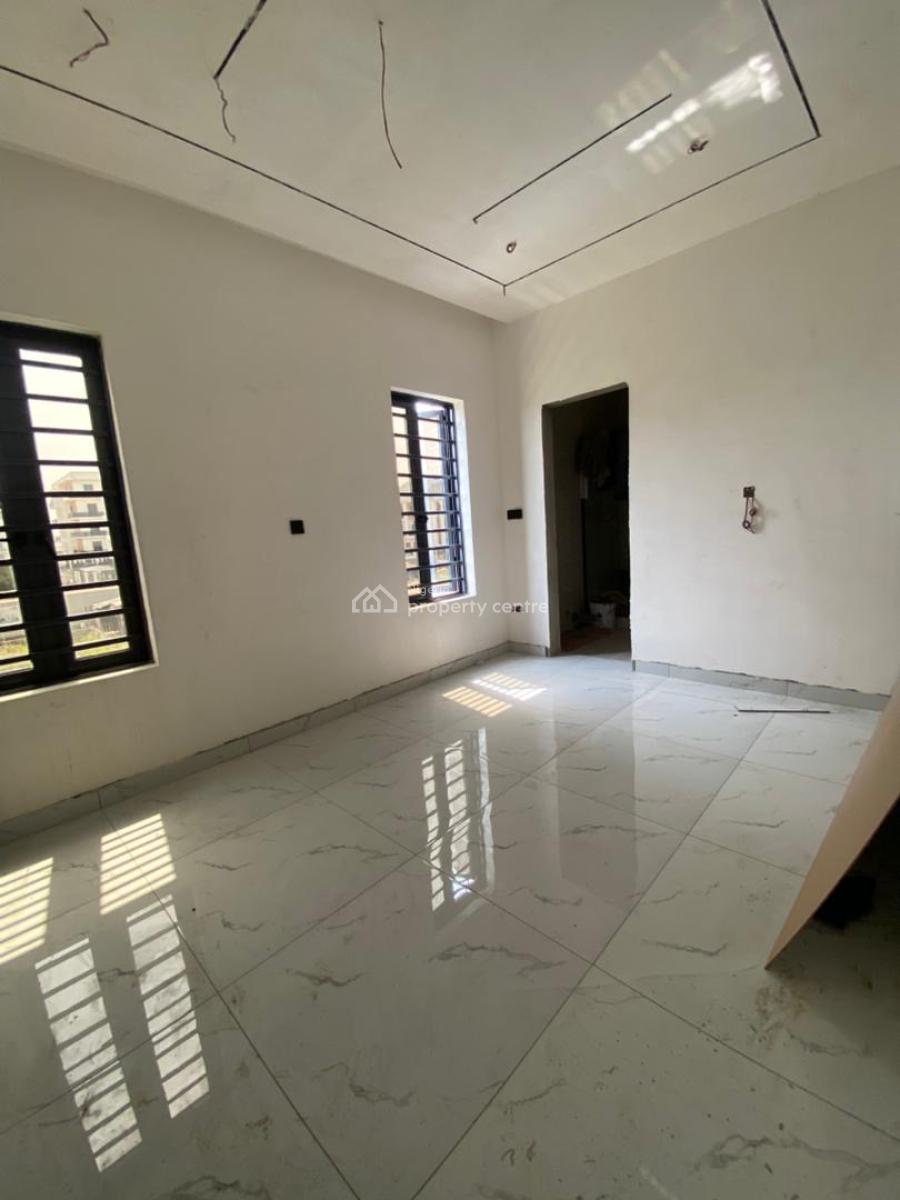 Luxurious 3 Bedroom Apartment, Lekki Phase 1, Lekki, Lagos, Flat / Apartment for Sale