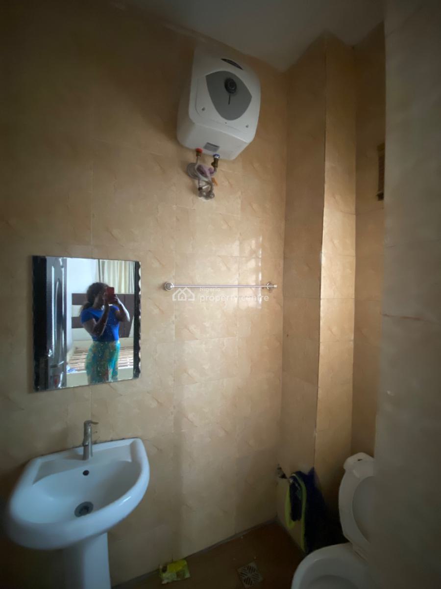 Super Luxurious 2 Bedroom Apartment, Pennysula Garden Estate, Sangotedo, Ajah, Lagos, Flat / Apartment for Rent