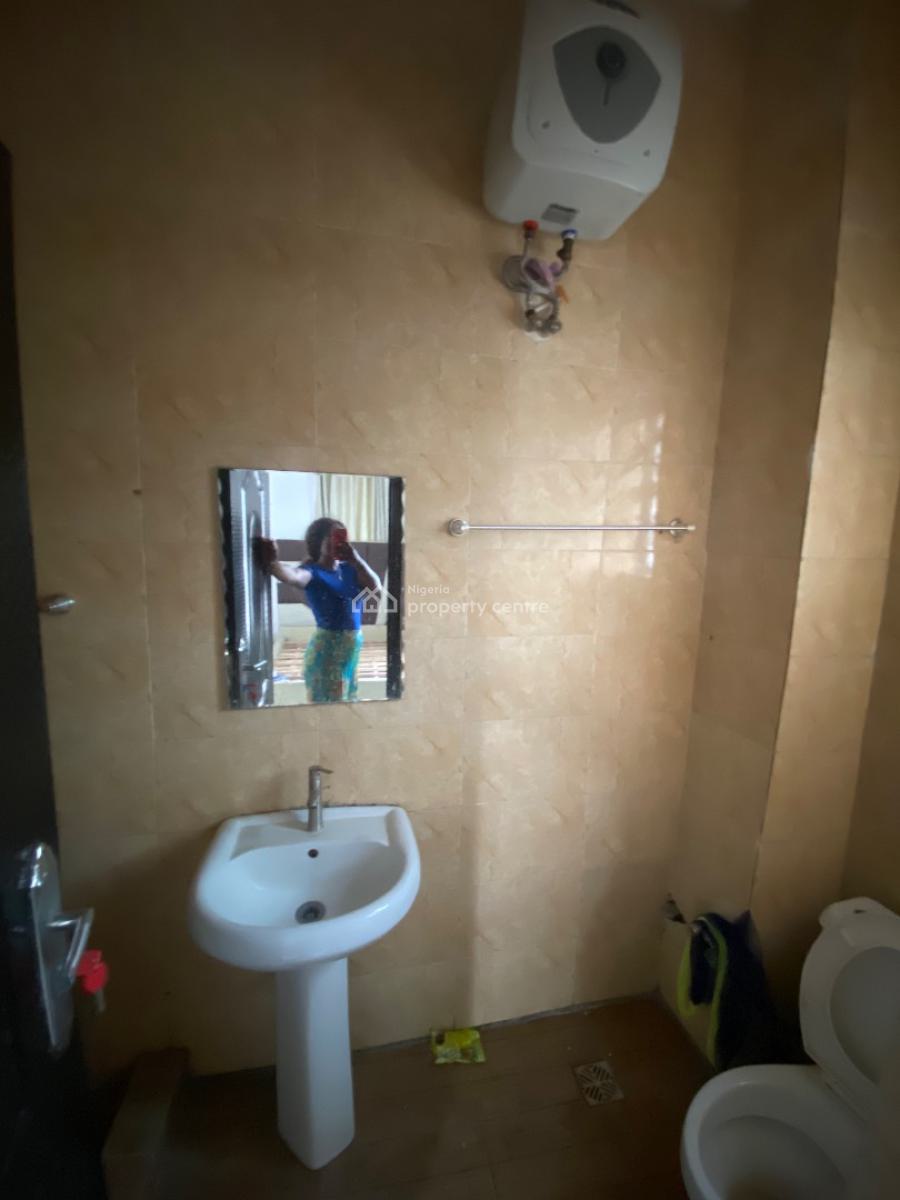 Super Luxurious 2 Bedroom Apartment, Pennysula Garden Estate, Sangotedo, Ajah, Lagos, Flat / Apartment for Rent