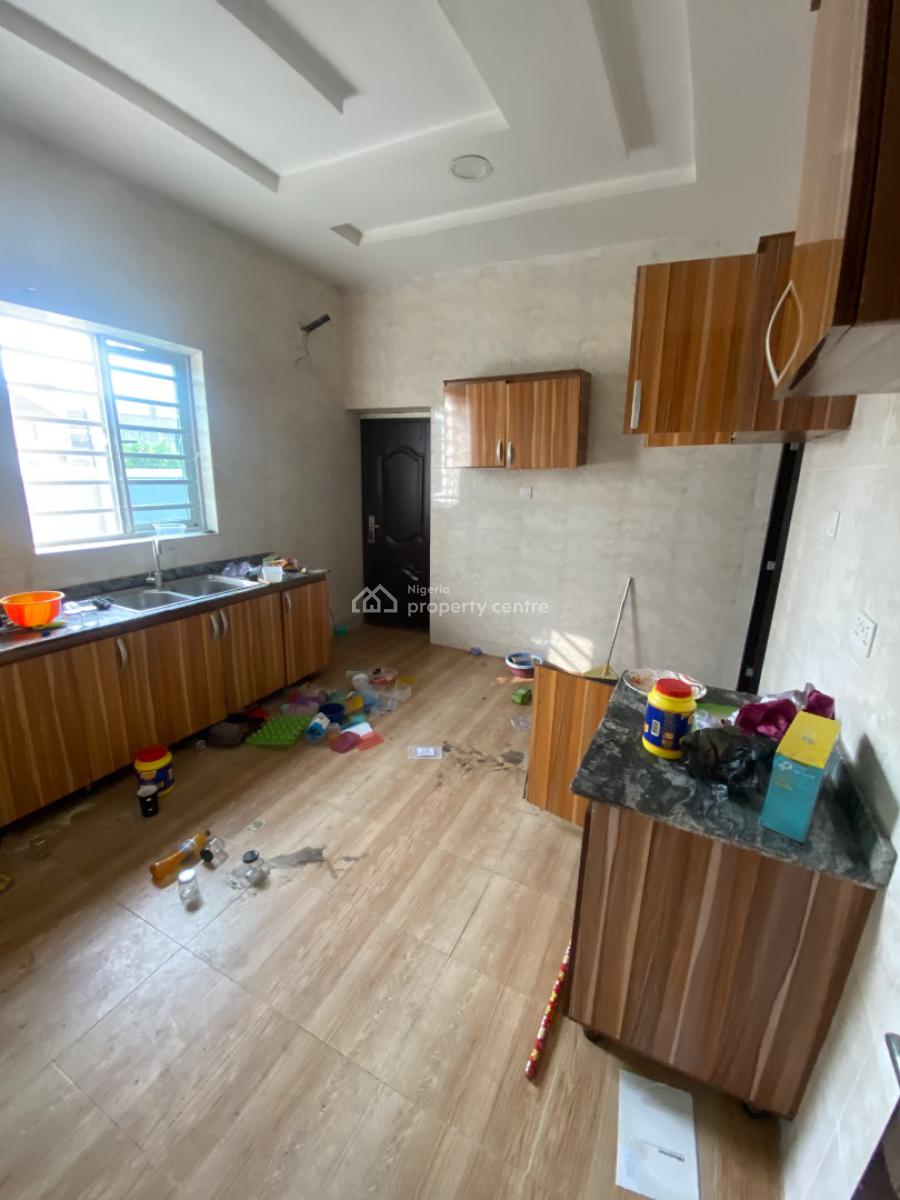 Super Luxurious 2 Bedroom Apartment, Pennysula Garden Estate, Sangotedo, Ajah, Lagos, Flat / Apartment for Rent
