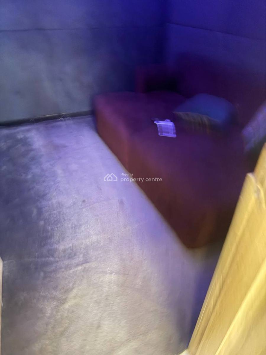 2 Bedroom Fully Furnished Apartment, Lekki Phase 1, Lekki, Lagos, Flat / Apartment for Rent