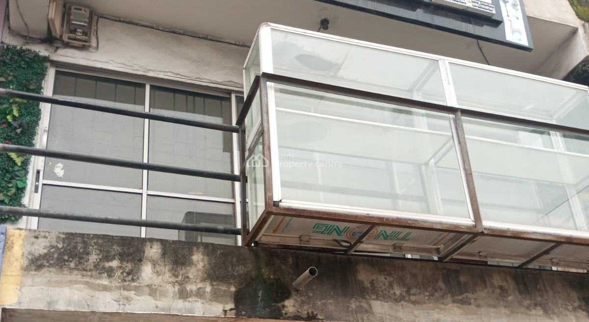 Glass Shop Upstairs in a Complex Busy Environment, Lekki, Lagos, Shop for Rent