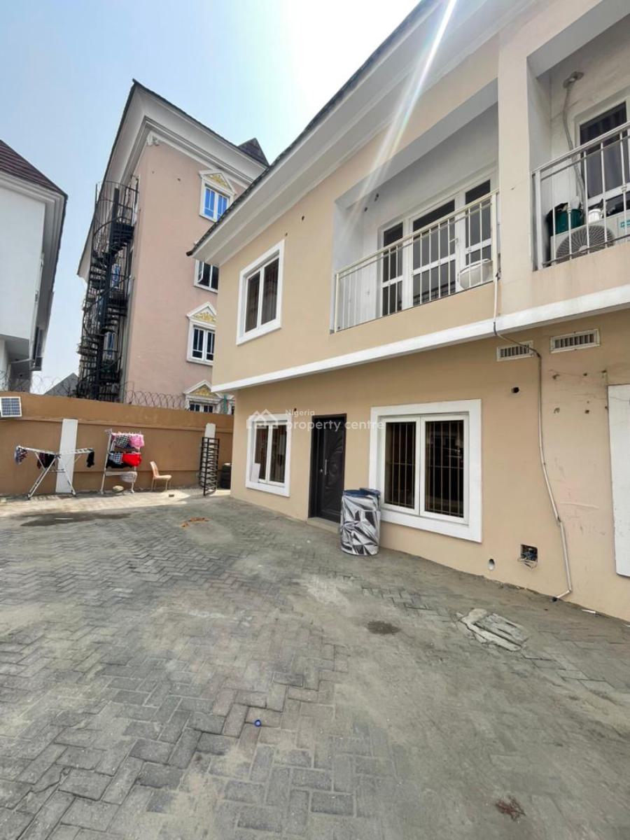 4 Bedroom Terrace Duplex, Osapa Road, Lekki, Lagos, Terraced Duplex for Rent