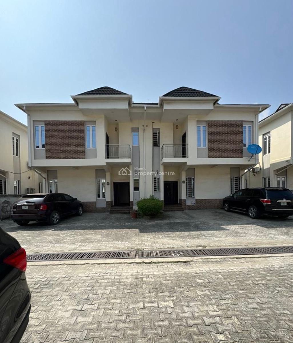 Self Serviced 4-bedroom Semi-detached Duplex with Bq, Ikota, Lekki, Lagos, Semi-detached Duplex for Rent