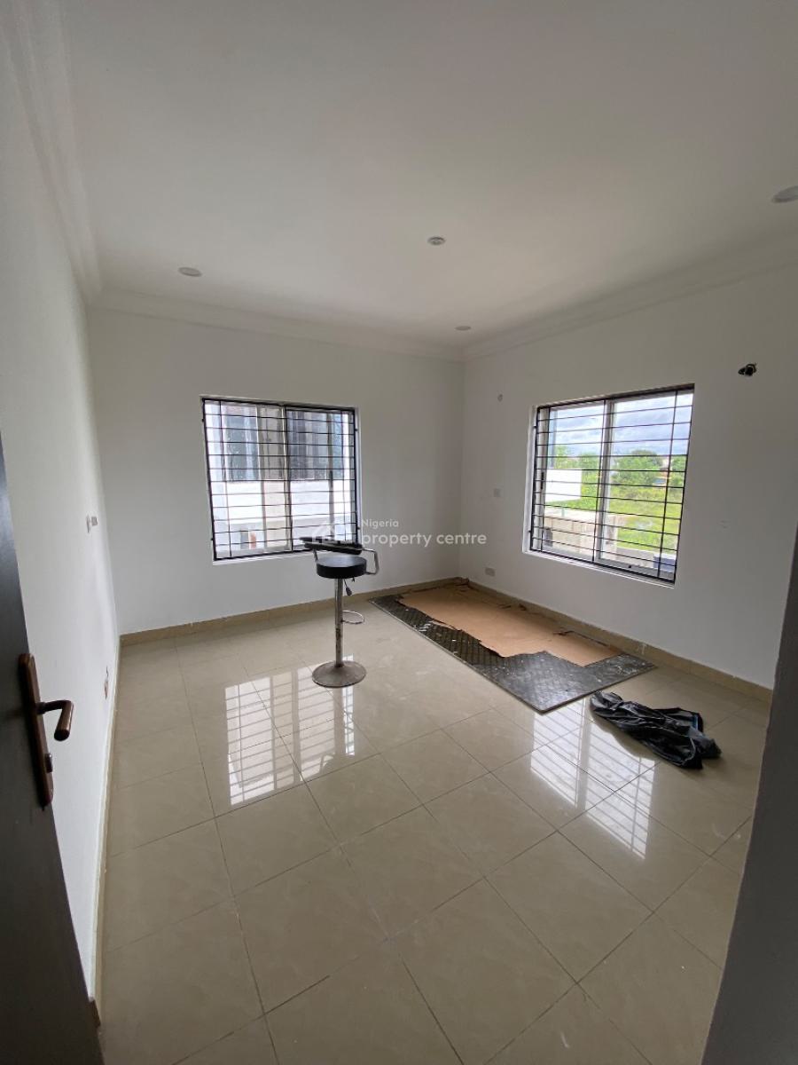 Clean 4 Bedroom Duplex, Gated Estate By Shop Rite, Sangotedo, Ajah, Lagos, Semi-detached Duplex for Rent