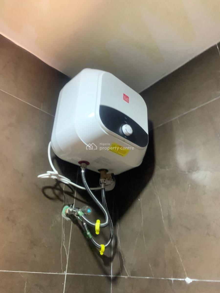 Serviced 3 Bedroom Apartment with Bq, Ikate, Lekki, Lagos, Flat / Apartment for Rent