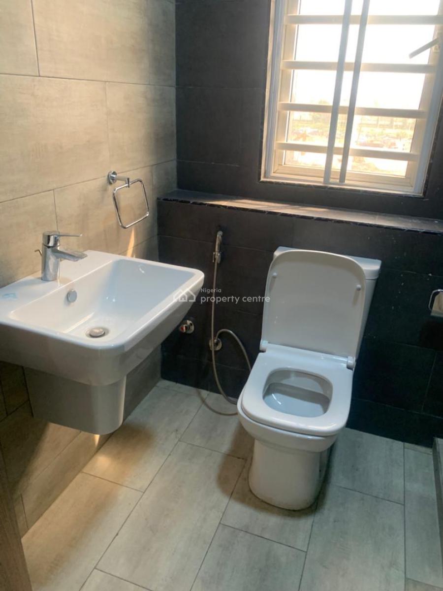 Serviced 3 Bedroom Apartment with Bq, Ikate, Lekki, Lagos, Flat / Apartment for Rent