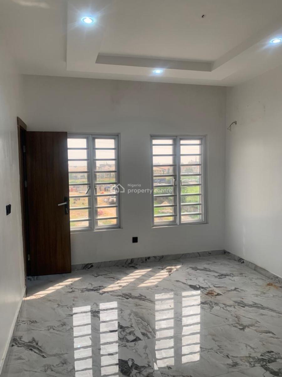 Serviced 3 Bedroom Apartment with Bq, Ikate, Lekki, Lagos, Flat / Apartment for Rent