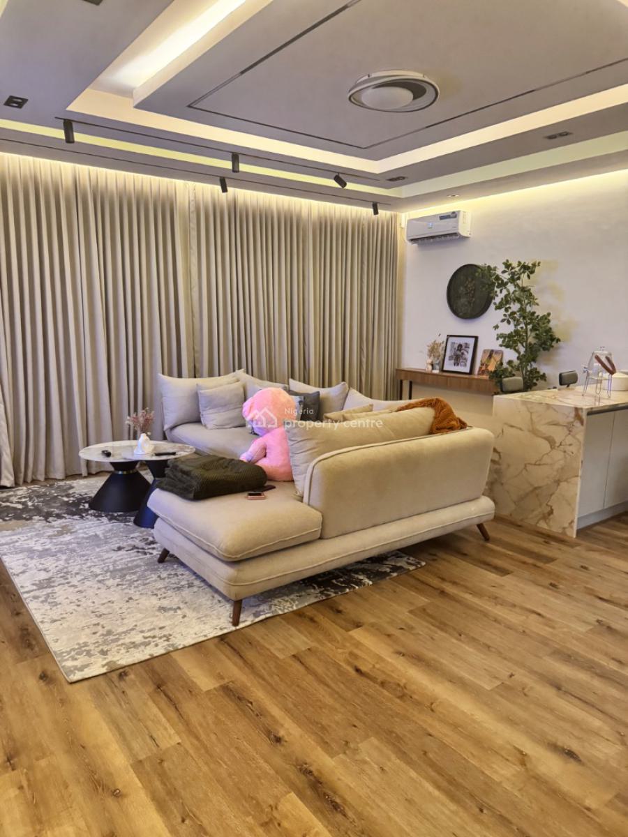 Luxury 1-bedroom Penthouse -- Fully Serviced & Move-in Ready, Adesegun Okunuga Street, Lekki, Lagos, Mini Flat (room and Parlour) for Sale