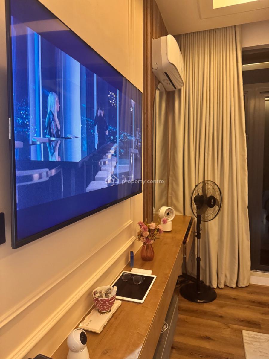Luxury 1-bedroom Penthouse -- Fully Serviced & Move-in Ready, Adesegun Okunuga Street, Lekki, Lagos, Mini Flat (room and Parlour) for Sale