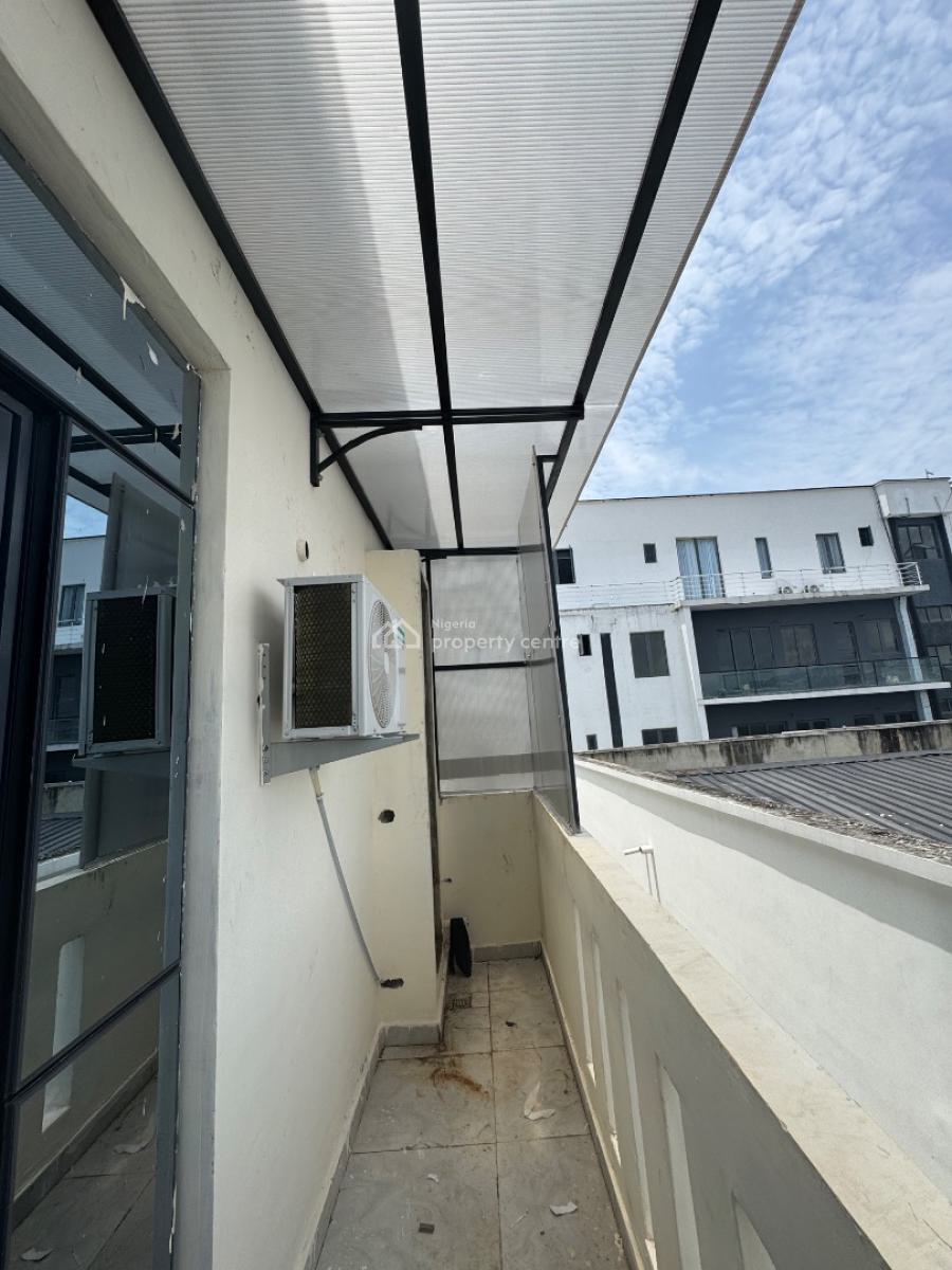 Luxury 1-bedroom Penthouse -- Fully Serviced & Move-in Ready, Adesegun Okunuga Street, Lekki, Lagos, Mini Flat (room and Parlour) for Sale