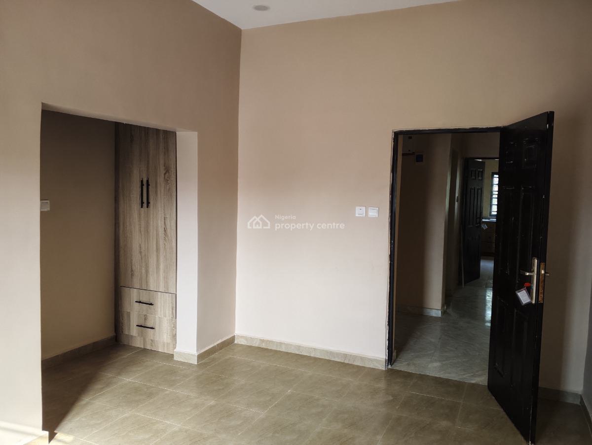 2 Bedrooms Flat, 2nd Avenue, Gwarinpa, Abuja, Flat / Apartment for Rent