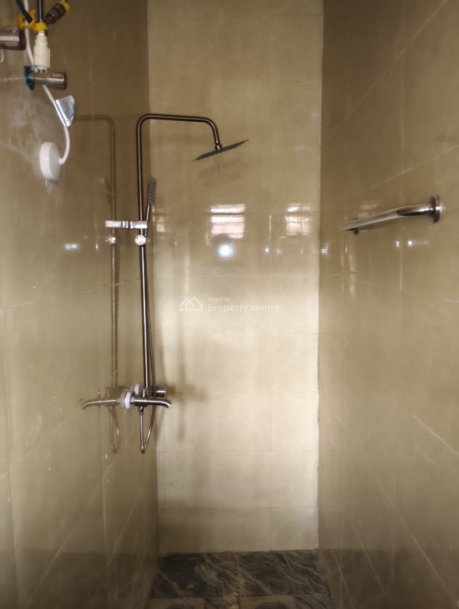 2 Bedrooms Flat, 2nd Avenue, Gwarinpa, Abuja, Flat / Apartment for Rent