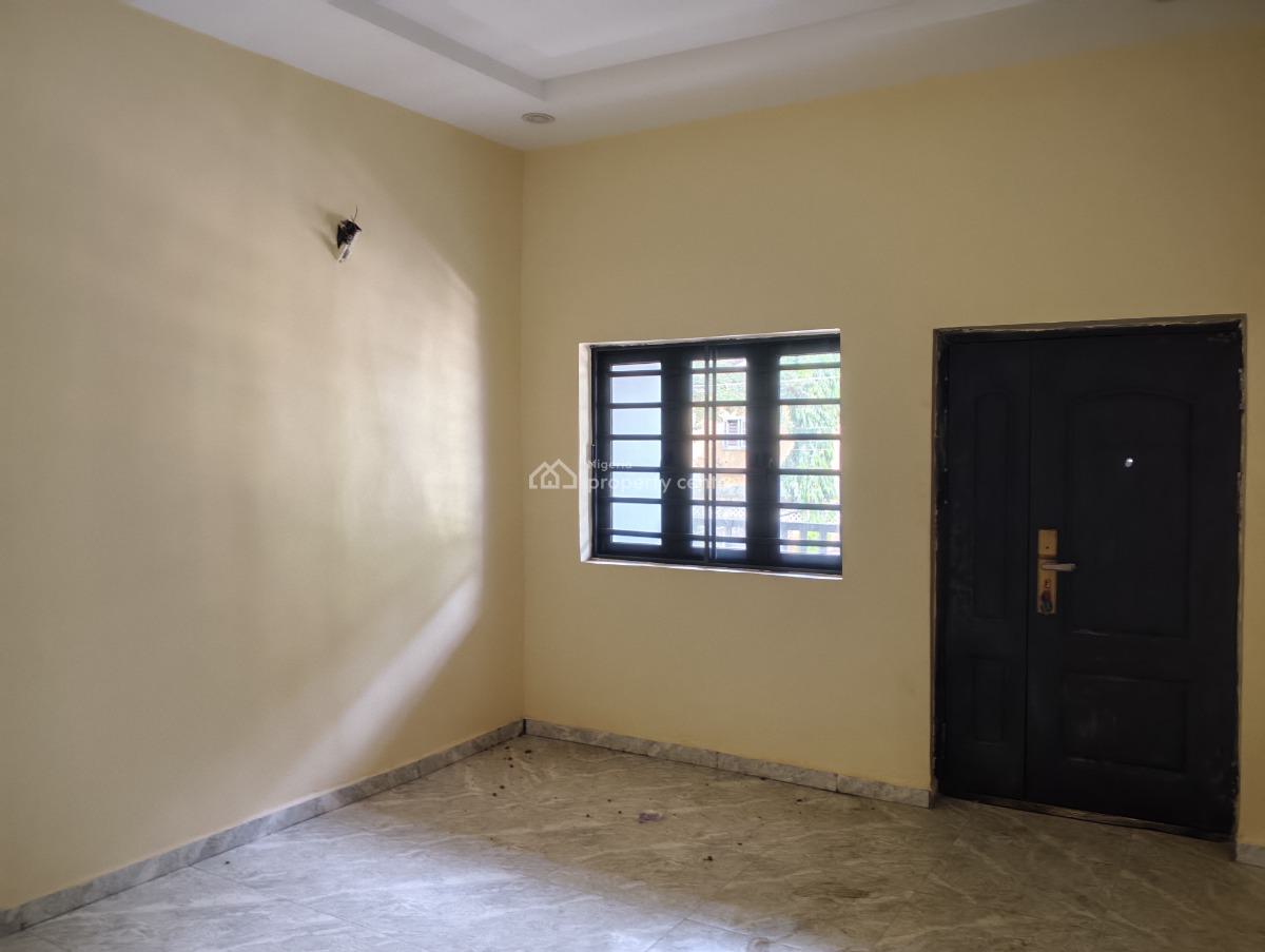 3 Bedrooms Flat, 2nd Avenue, Gwarinpa, Abuja, Flat / Apartment for Sale