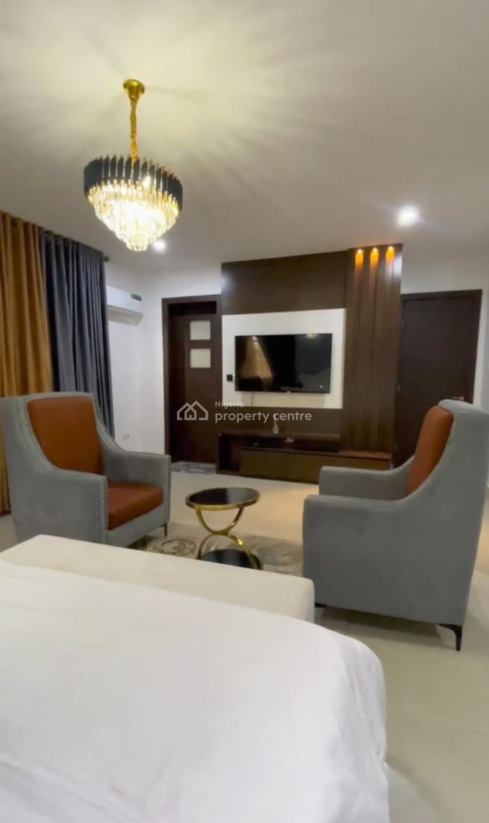 Spacious 3 Bedroom with Pool & Balcony, Off Oba Akinjobi, Ikeja Gra, Ikeja, Lagos, Flat / Apartment Short Let