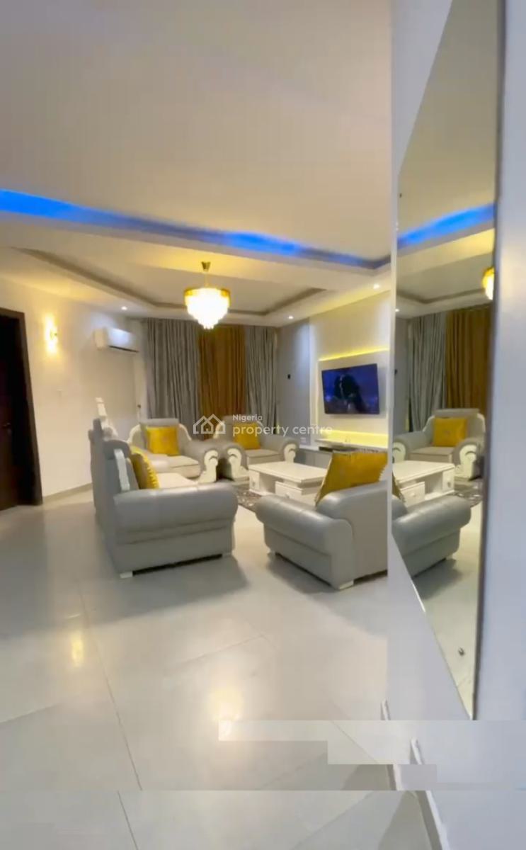 Spacious 3 Bedroom with Pool & Balcony, Off Oba Akinjobi, Ikeja Gra, Ikeja, Lagos, Flat / Apartment Short Let