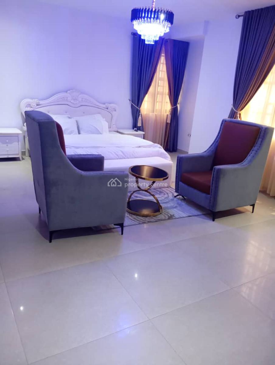 Spacious 3 Bedroom with Pool & Balcony, Off Oba Akinjobi, Ikeja Gra, Ikeja, Lagos, Flat / Apartment Short Let