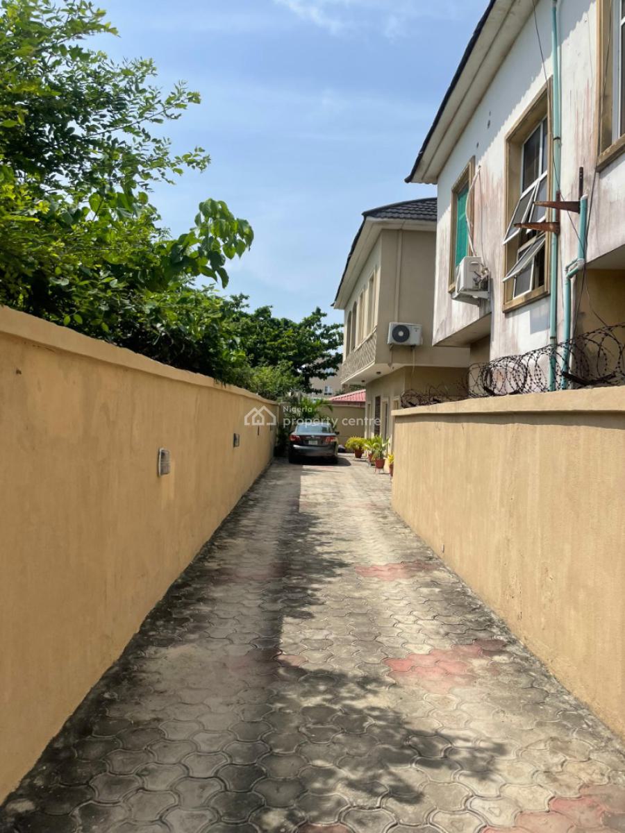 5 Bedrooms Detached Duplex, New Road, Lekki, Lagos, Detached Duplex for Sale