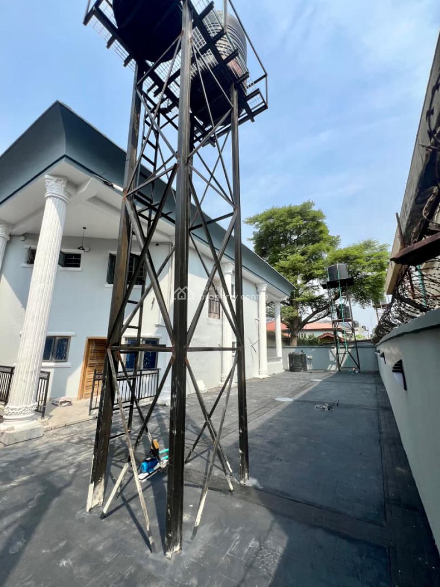 Luxury 3 Bedroom  Fully Serviced Duplex in a Secure Estate, Lekki Phase 1, Lekki, Lagos, Semi-detached Duplex for Rent