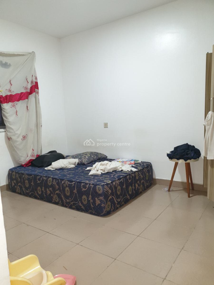 Spacious 3bedroom Flat, in a Secure Estate New Road Alpha Beach, Lekki, Lagos, Flat / Apartment for Rent