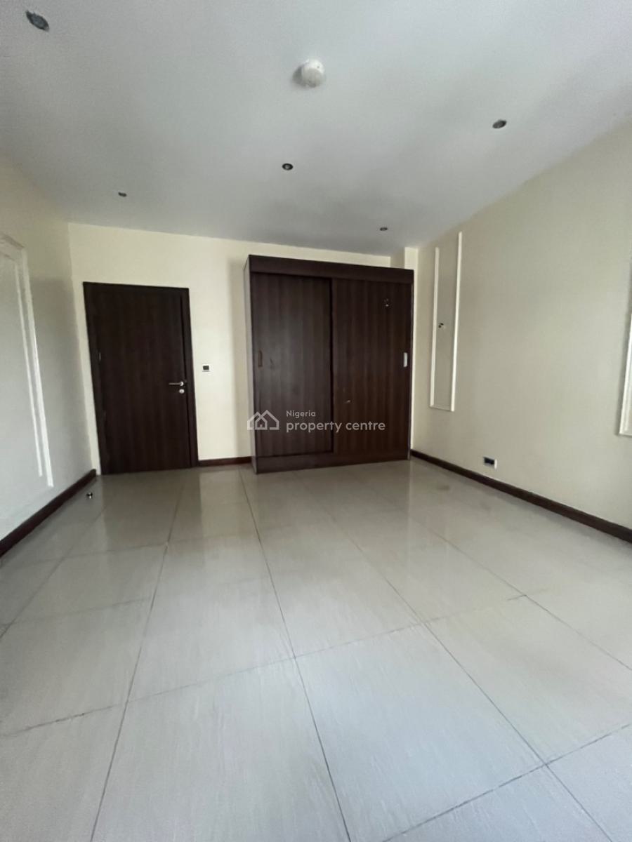 Four Bedroom Apartment with Excellent Facilities, Coper. Road, Ikoyi, Lagos, Flat / Apartment for Rent