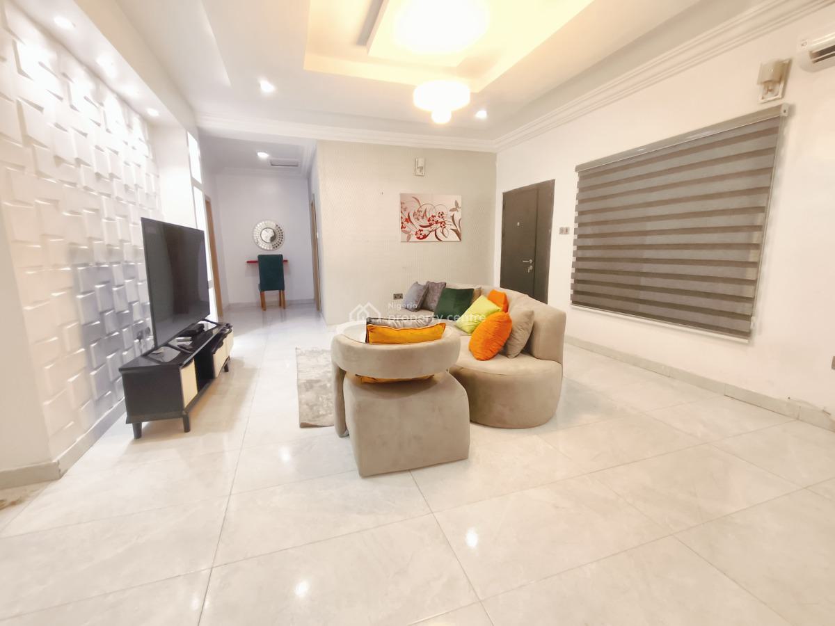 Mini Flat (room & Parlour) Apartment, Lekki Enclave Road Ikate Lekki, Ikate, Lekki, Lagos, Mini Flat (room and Parlour) Short Let