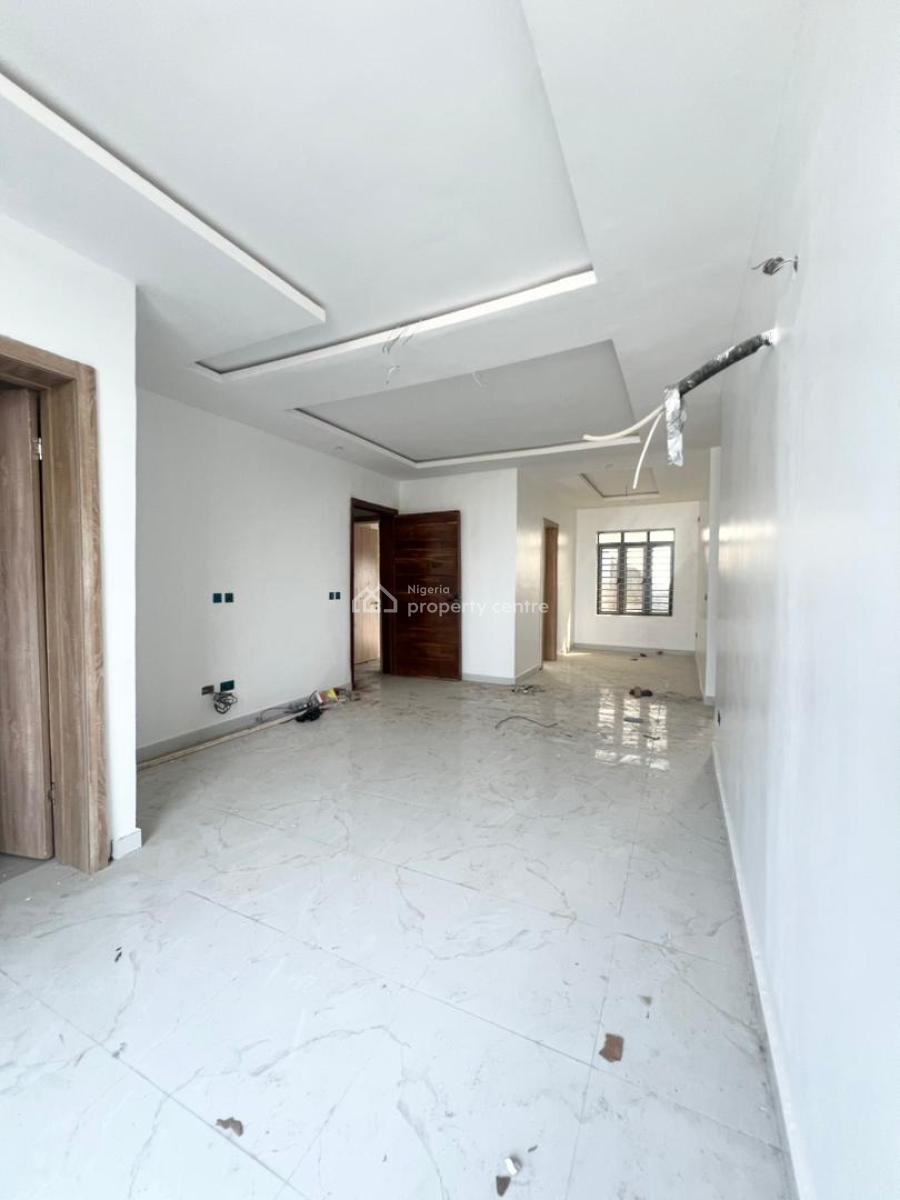 Lovely 2bedroom Apartment in a Secure Estate, Ajah, Lekki, Lagos, Flat / Apartment for Sale