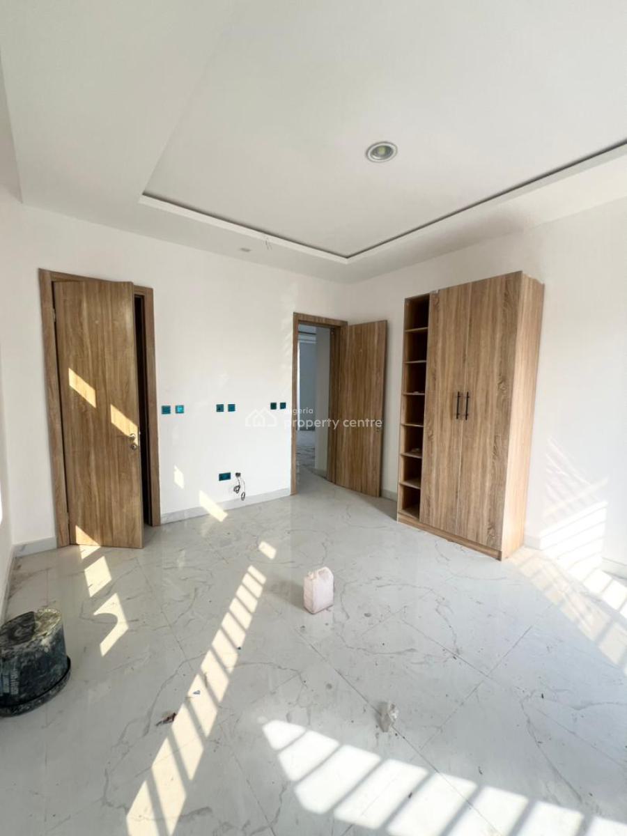 Lovely 2bedroom Apartment in a Secure Estate, Ajah, Lekki, Lagos, Flat / Apartment for Sale