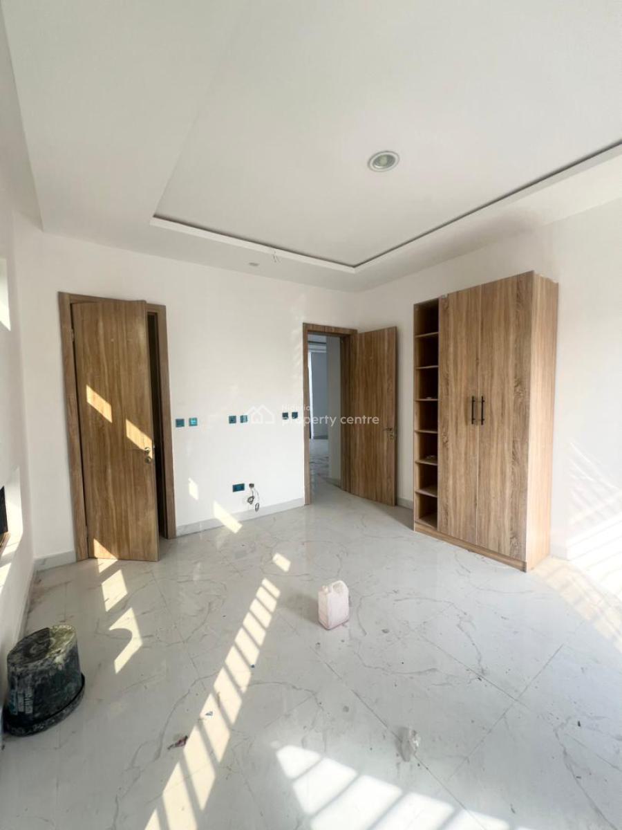 Lovely 2bedroom Apartment in a Secure Estate, Ajah, Lekki, Lagos, Flat / Apartment for Sale