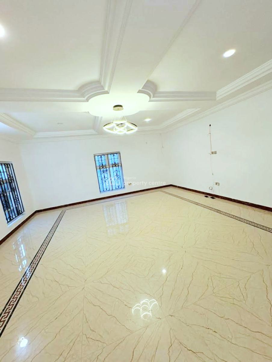 3 Bedroom Apartment, Lekki Phase 1, Lekki, Lagos, Flat / Apartment for Rent