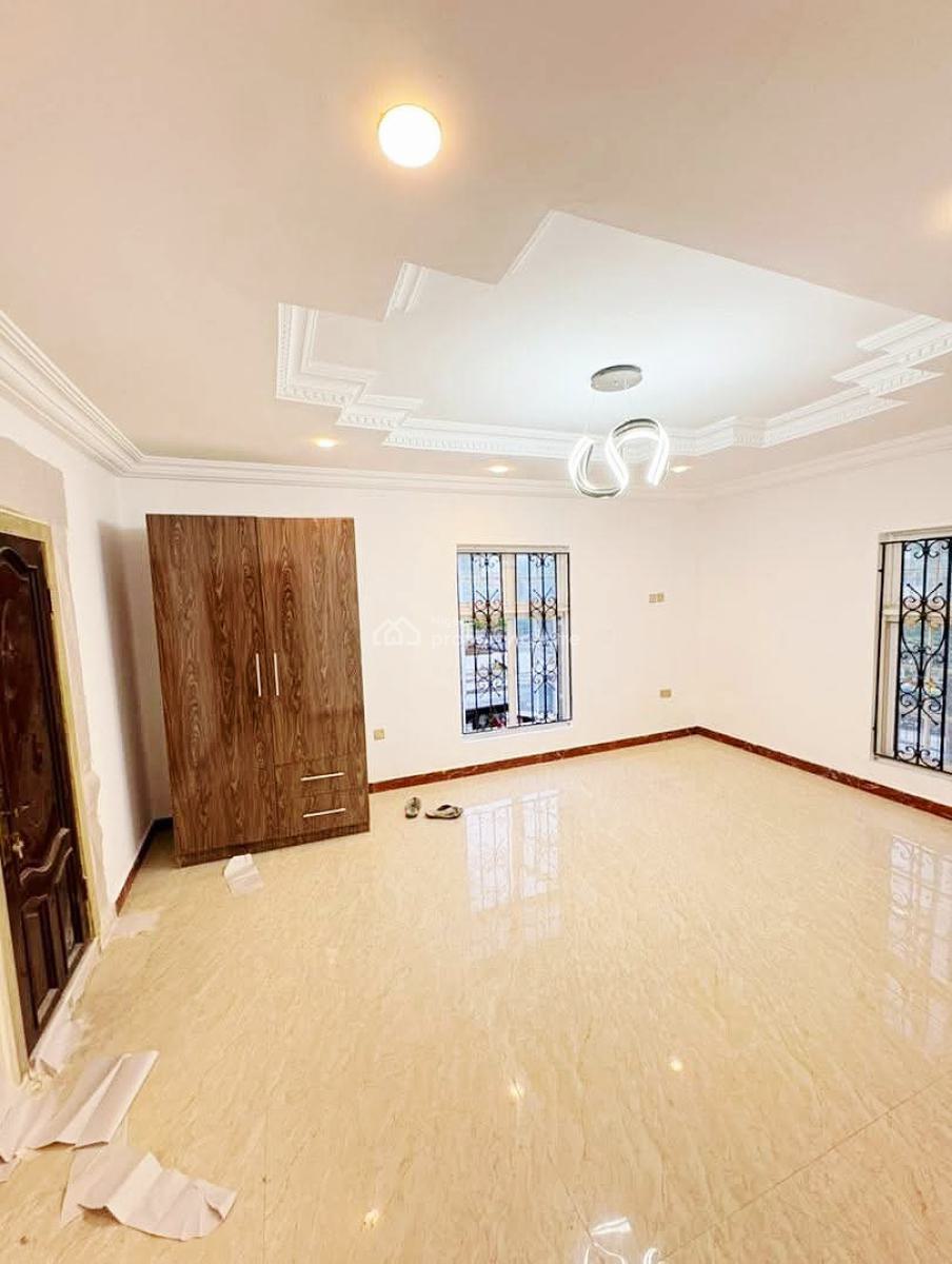 3 Bedroom Apartment, Lekki Phase 1, Lekki, Lagos, Flat / Apartment for Rent