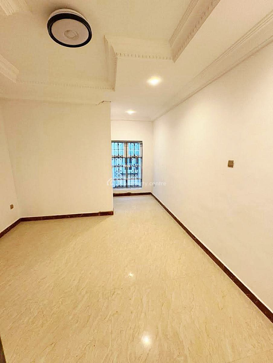 3 Bedroom Apartment, Lekki Phase 1, Lekki, Lagos, Flat / Apartment for Rent