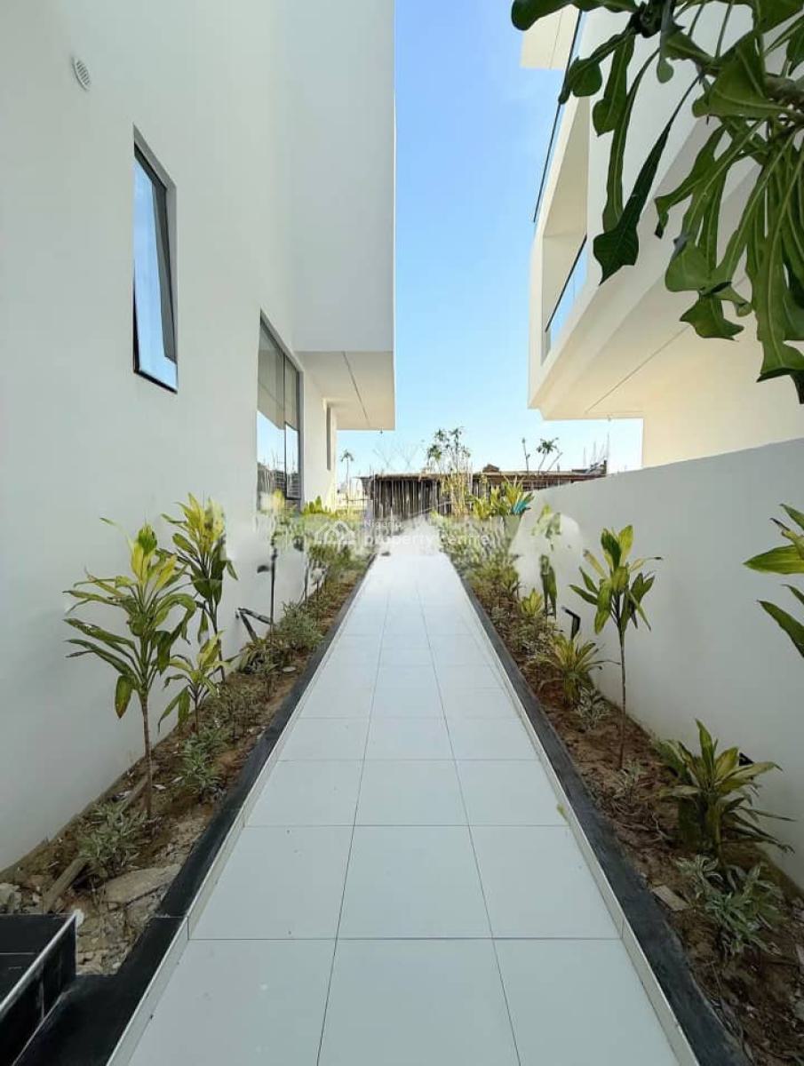 Luxurious Five Bedroom Fully Detached Duplex, Osapa, Lekki, Lagos, Detached Duplex for Sale