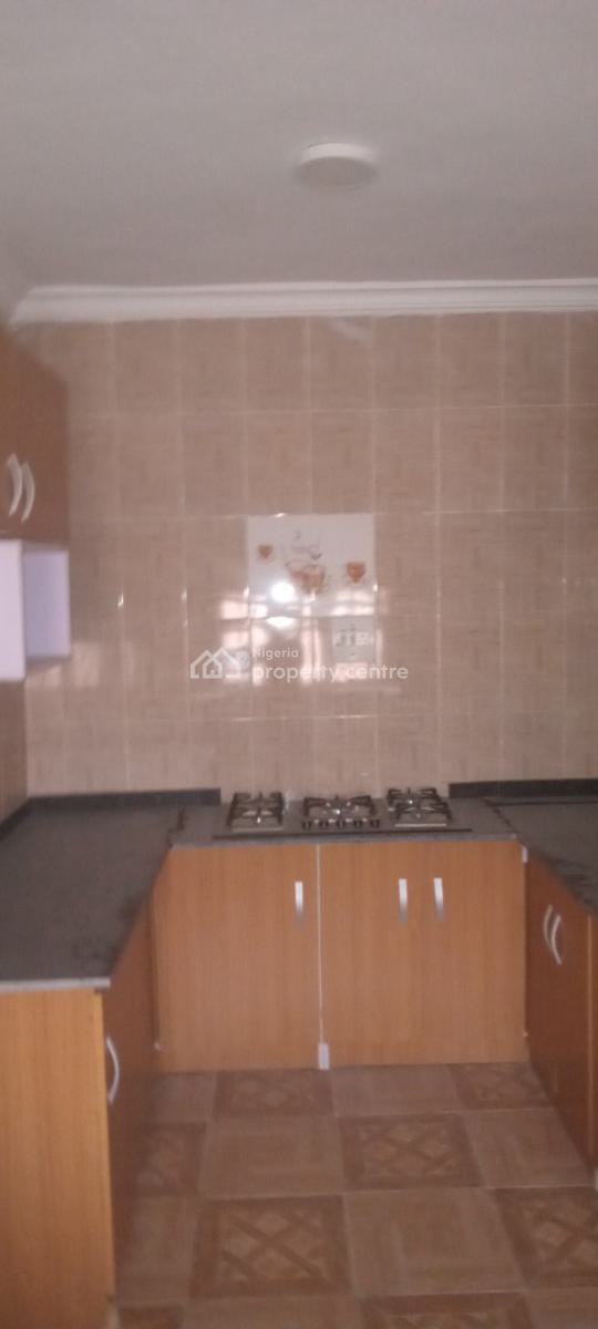 Fully Furnished 5bedroom Duplex with 2 Units of 1bedroom Flat, Agunfoye, Igbogbo, Ikorodu, Lagos, Detached Duplex for Sale