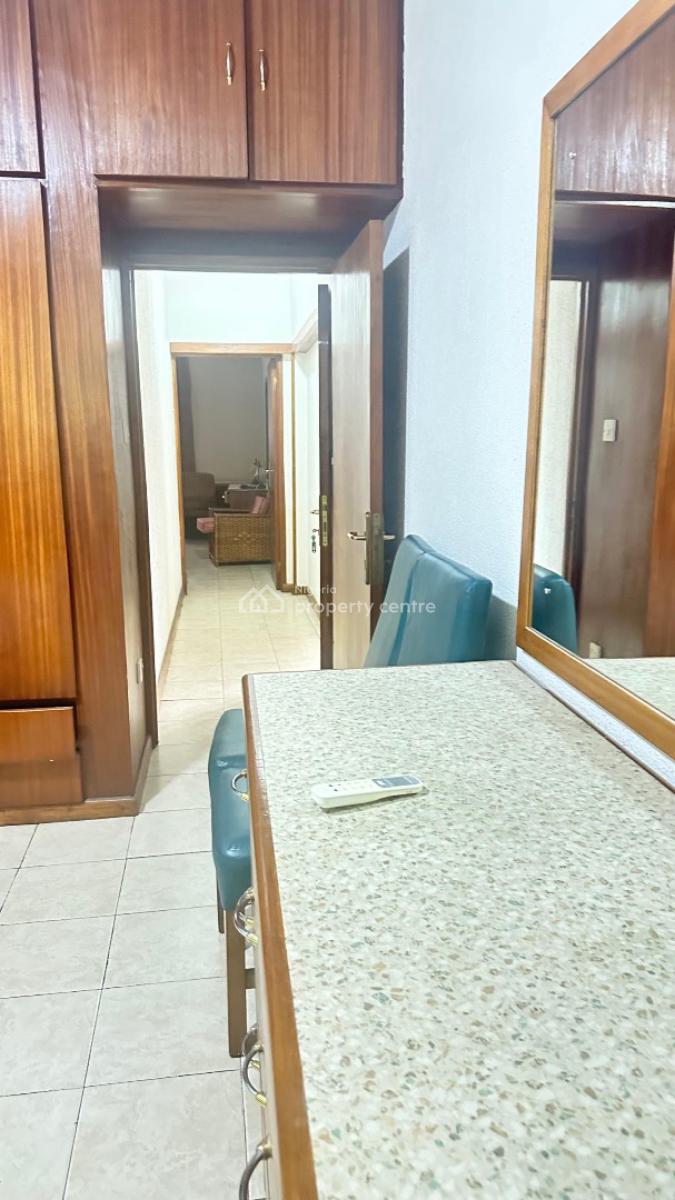 Partly Furnished 2 Bedroom Apartment, Ikoyi, Lagos, Flat / Apartment for Rent