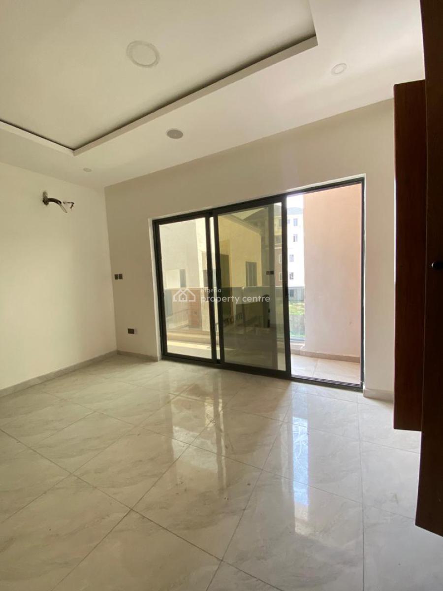 Capacious 3 Bedroom Serviced Apartment, Ikate, Lekki, Lagos, Flat / Apartment for Sale