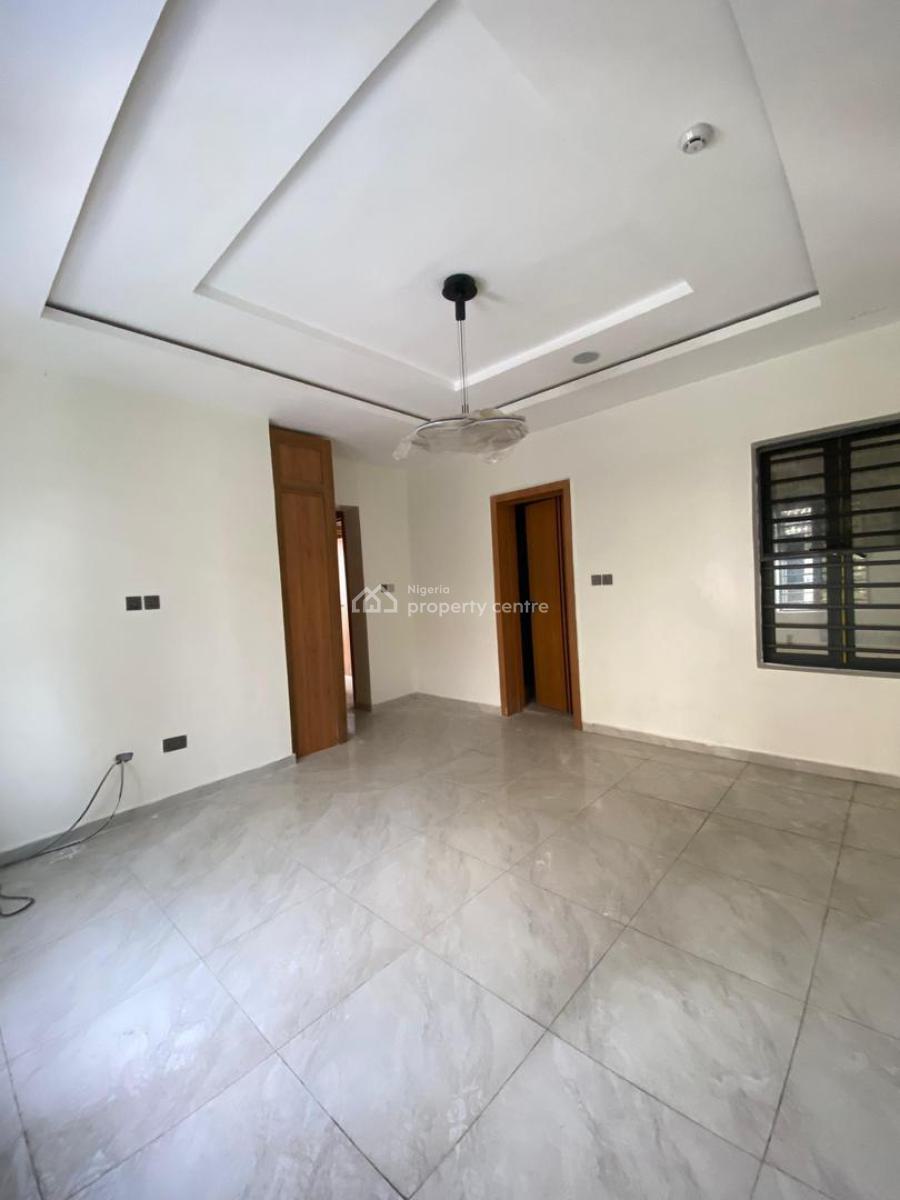 Capacious 3 Bedroom Serviced Apartment, Ikate, Lekki, Lagos, Flat / Apartment for Sale