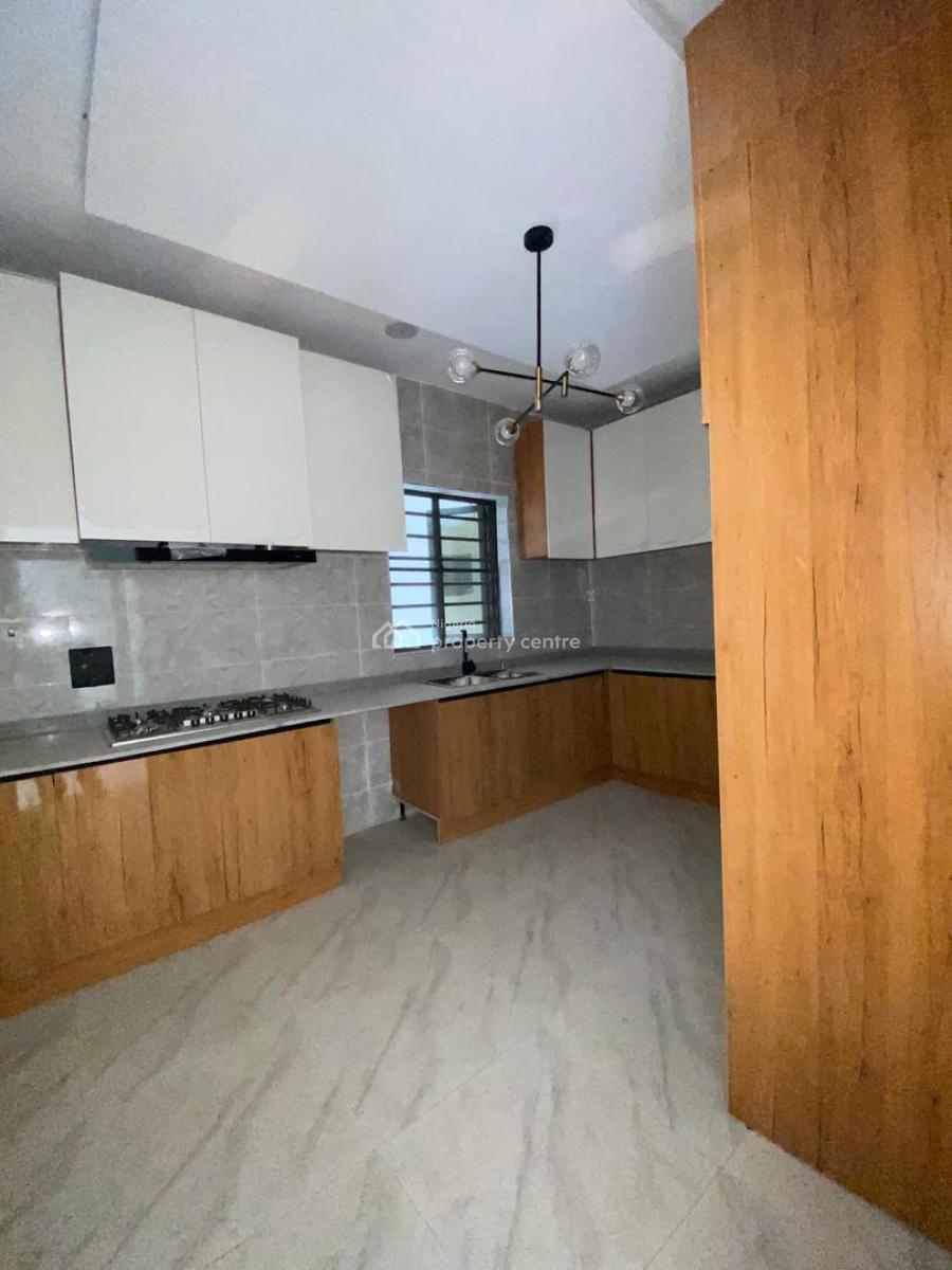 Capacious 3 Bedroom Serviced Apartment, Ikate, Lekki, Lagos, Flat / Apartment for Sale
