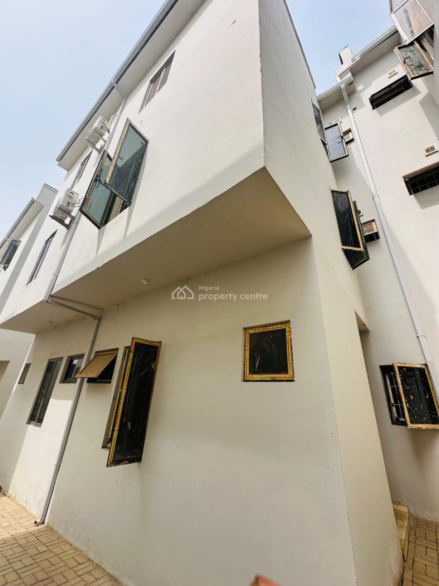 Well Built Luxury 4 Bedroom Terrace Duplex with 2 Sitting Rooms & Bq, Guzape District, Abuja, Terraced Duplex for Rent