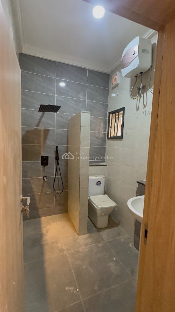 Well Built Luxury 4 Bedroom Terrace Duplex with 2 Sitting Rooms & Bq, Guzape District, Abuja, Terraced Duplex for Rent