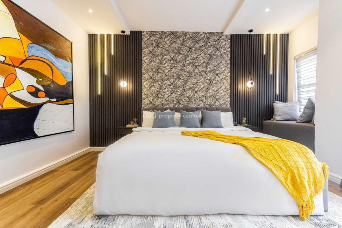 Luxury Three Bedroom Apartment, Royal Phine 3 Estate Gate, Lekki, Lagos, Terraced Duplex Short Let